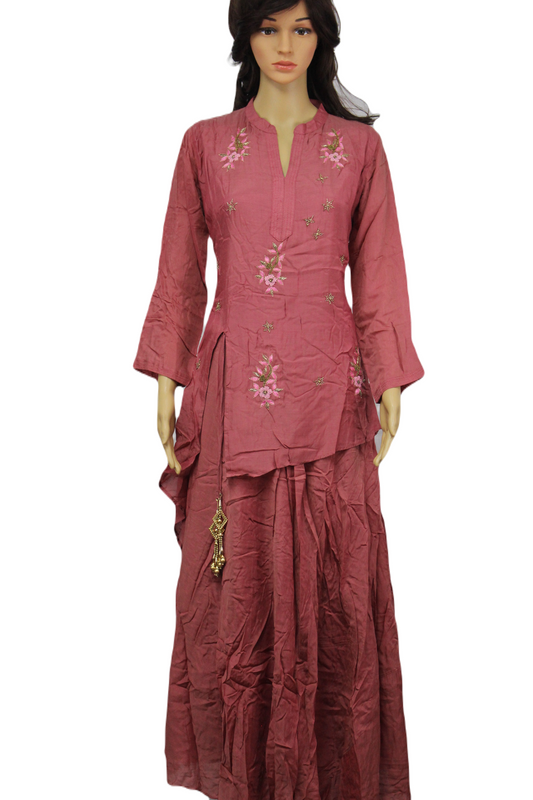 Crepe and cotton mixed simple maxi with hand embroidery