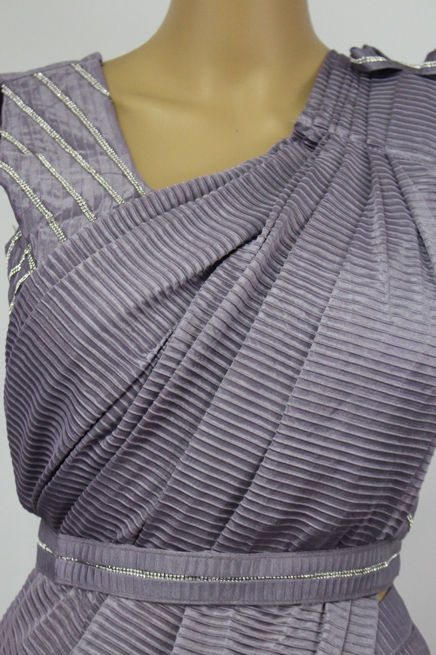 Simple Crush Fabric Ready to Wear Sarees with Belt (Multiple Colors)